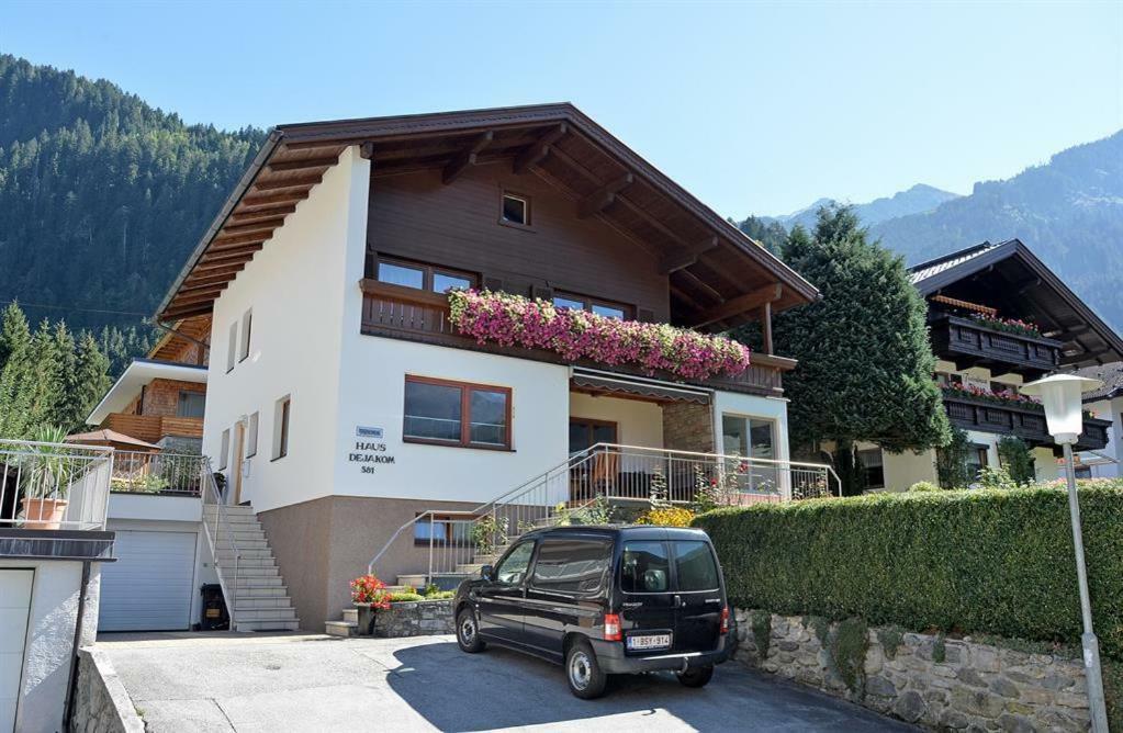 Haus Dejakom Mayrhofen Zewnętrze zdjęcie