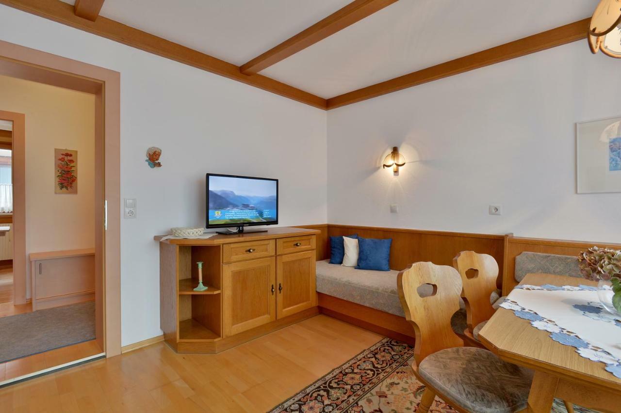 Haus Dejakom Mayrhofen Zewnętrze zdjęcie