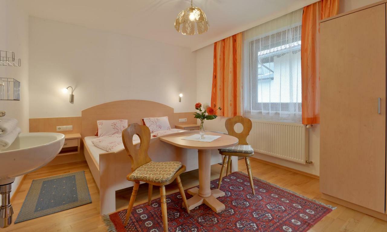 Haus Dejakom Mayrhofen Zewnętrze zdjęcie